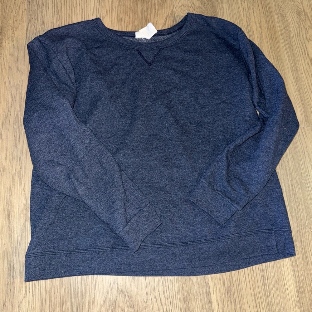 ⭐ crewneck⭐‎